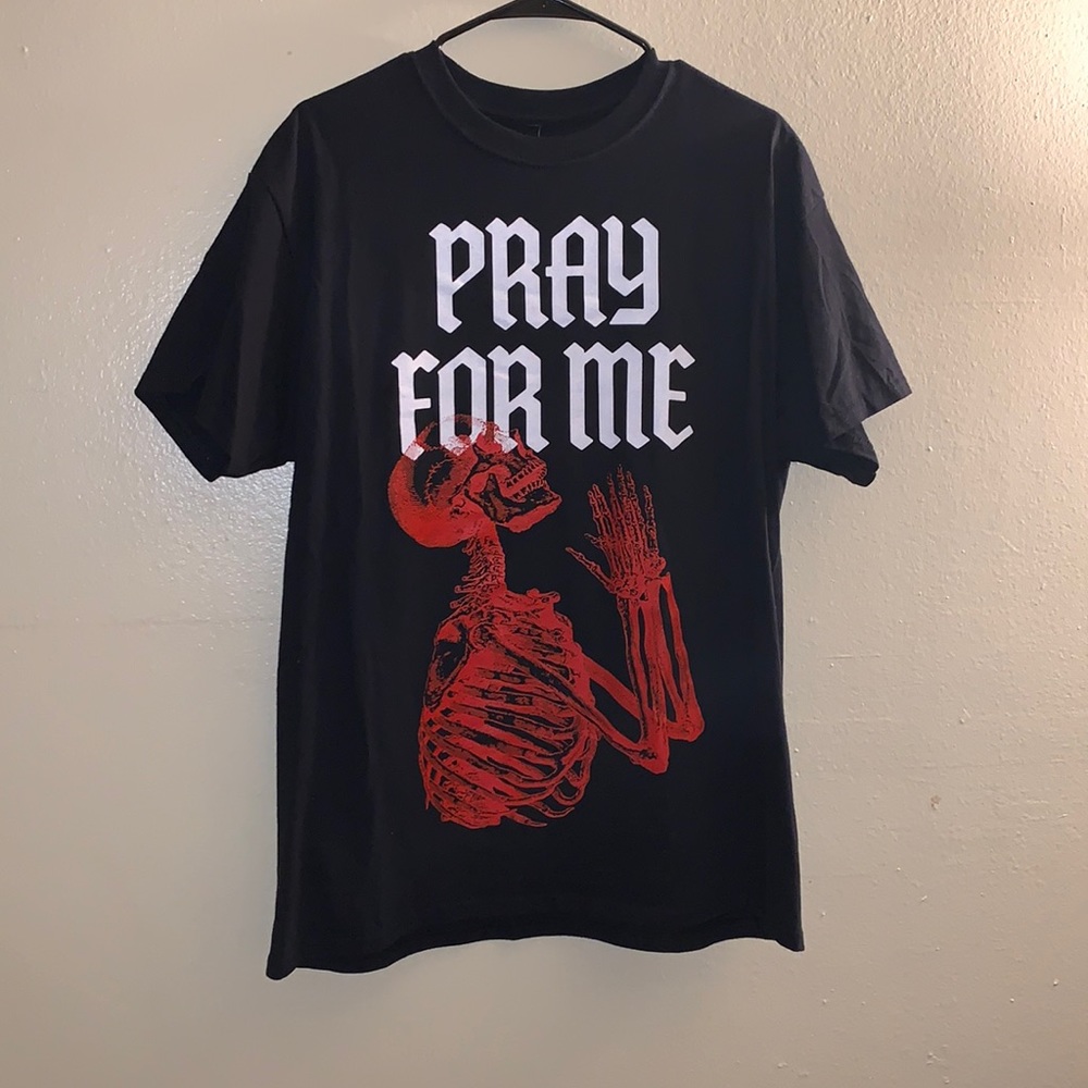 pray 4 me fashionova tee